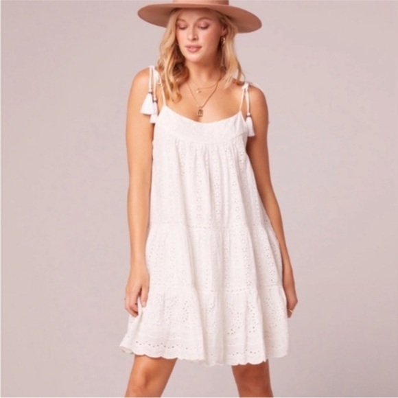 Band Of The Free Feminine Boho Tassel Tie Oversized Lined Eyelet Flowy Dress